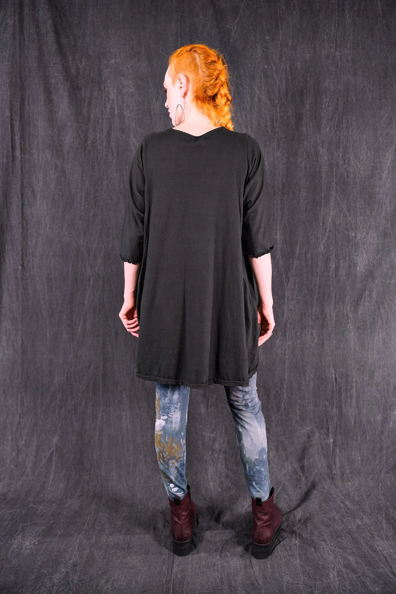 1248 Mantra Hi/Lo Top-Black-P