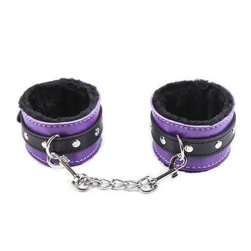 7946M       Purple Seduction Fur Lined Cuffs