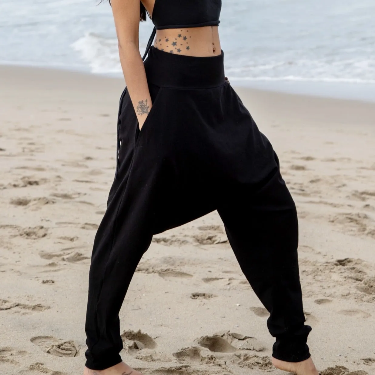 Black Wander Pants | Her