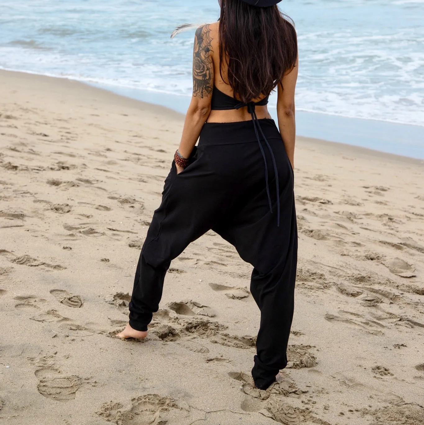 Black Wander Pants | Her