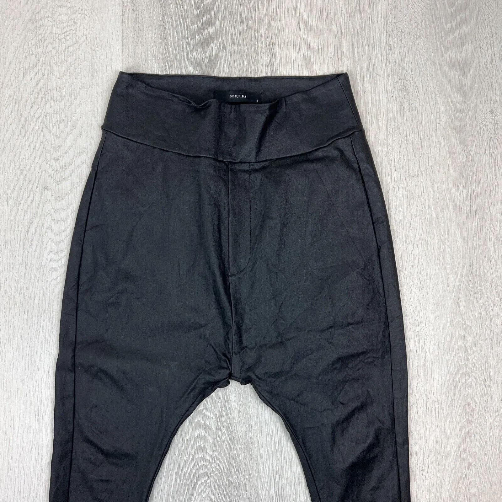 Decjuba Womens Faux Leather Drop Crotch Stretch Black Fitted Trouser Size 8