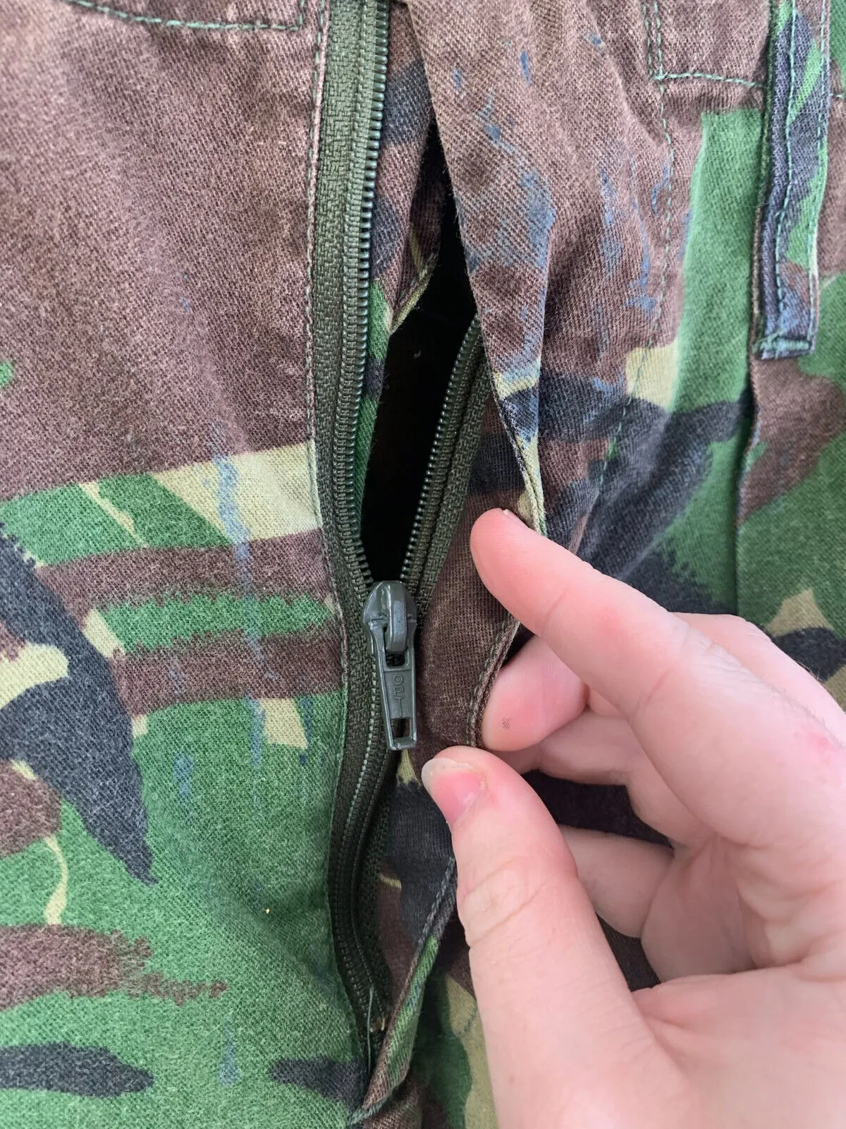 Genuine British Army DPM Camouflaged Combat Trousers Lightweight - Size 75/68/84
