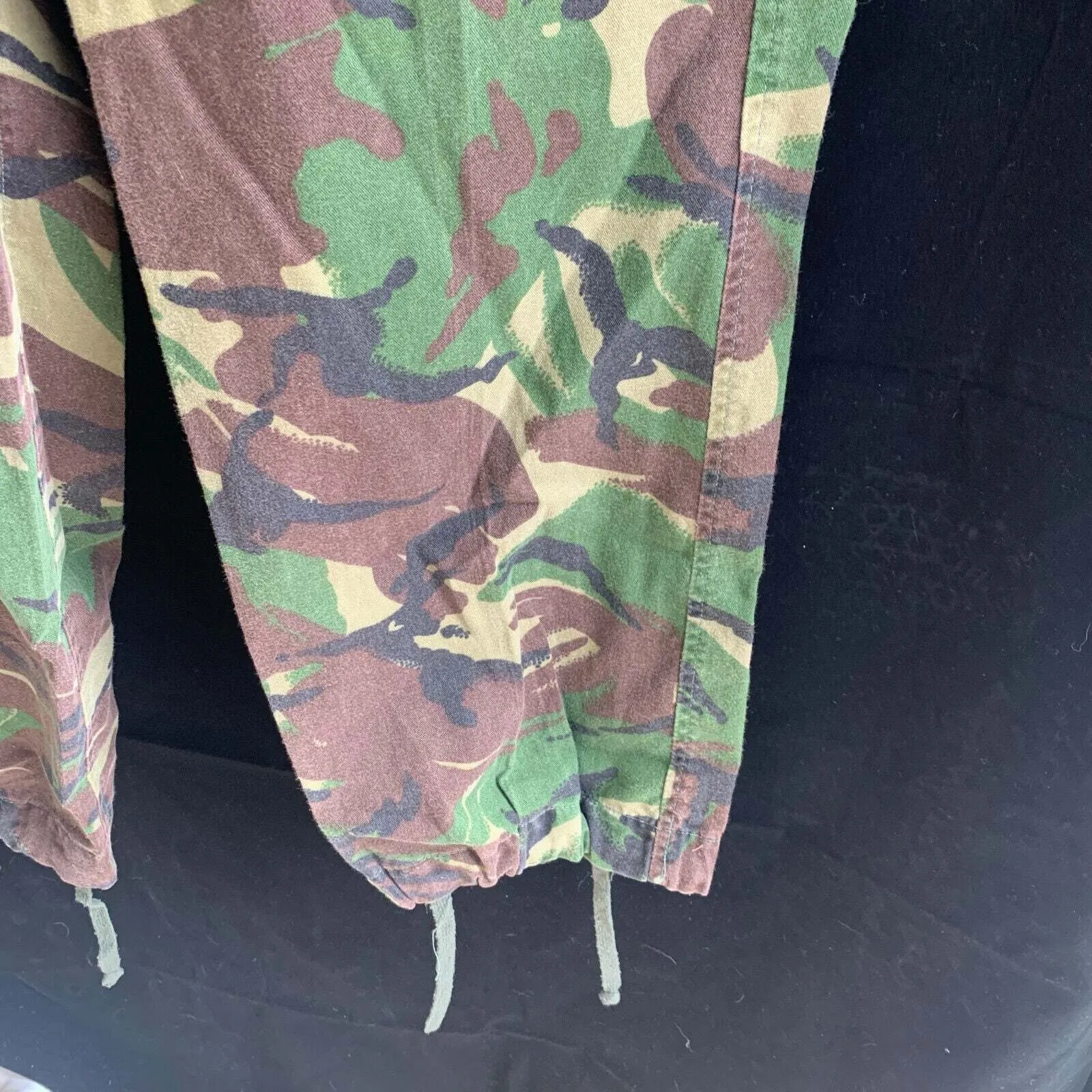 Genuine British Army DPM Camouflaged Combat Trousers Lightweight - Size 75/68/84