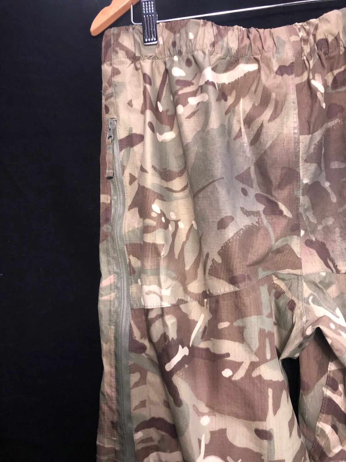 Genuine British Army MTP Camouflaged Waterproof Lightweight Trousers - 75/80