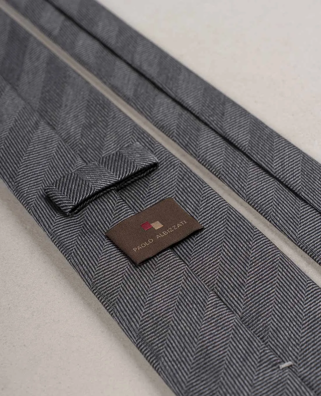 Herringbone Woven Silk Tie - Grey textured