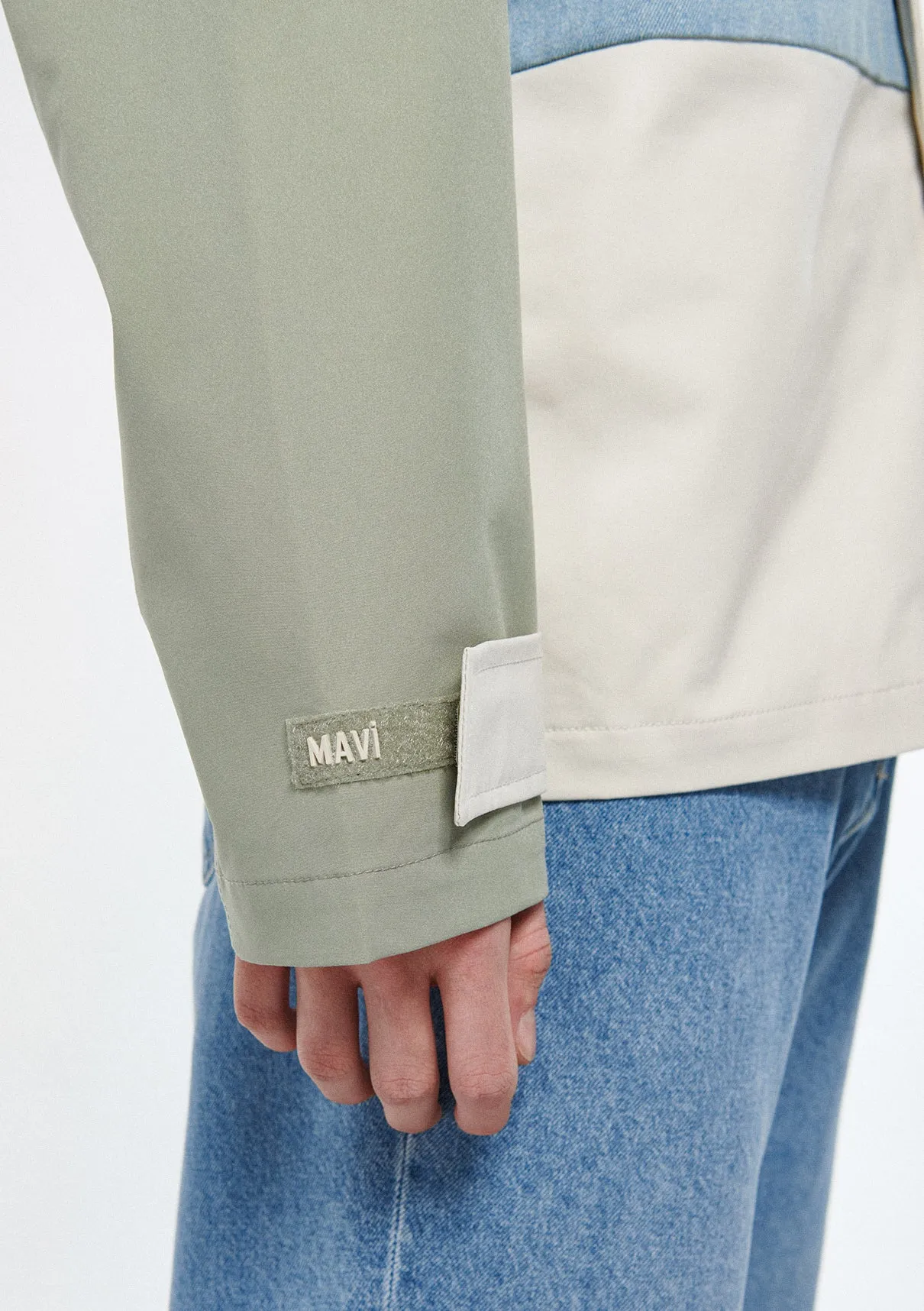 Hooded Jacket