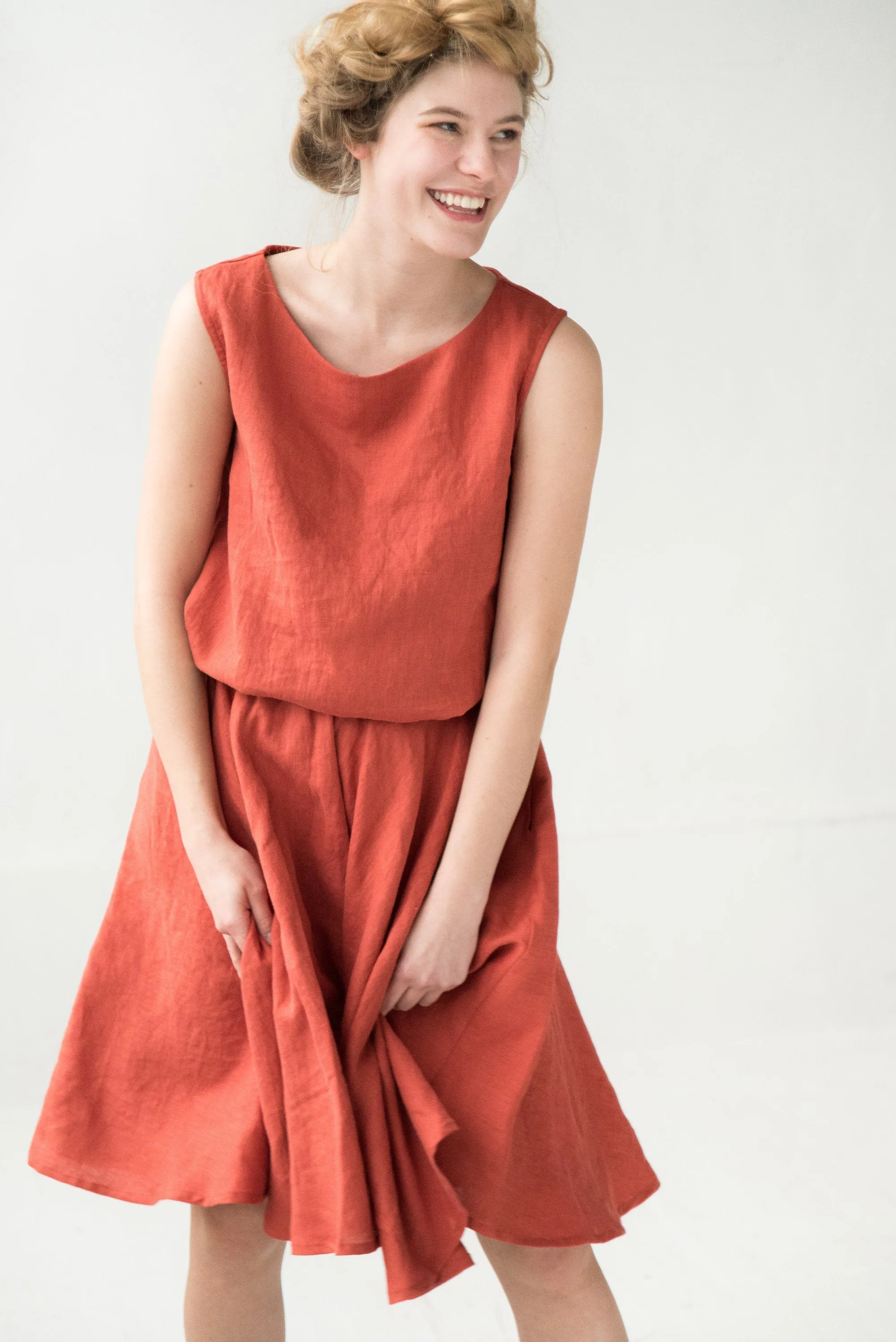 LeMuse Knee length linen skirt VALENCIA, Orange, L