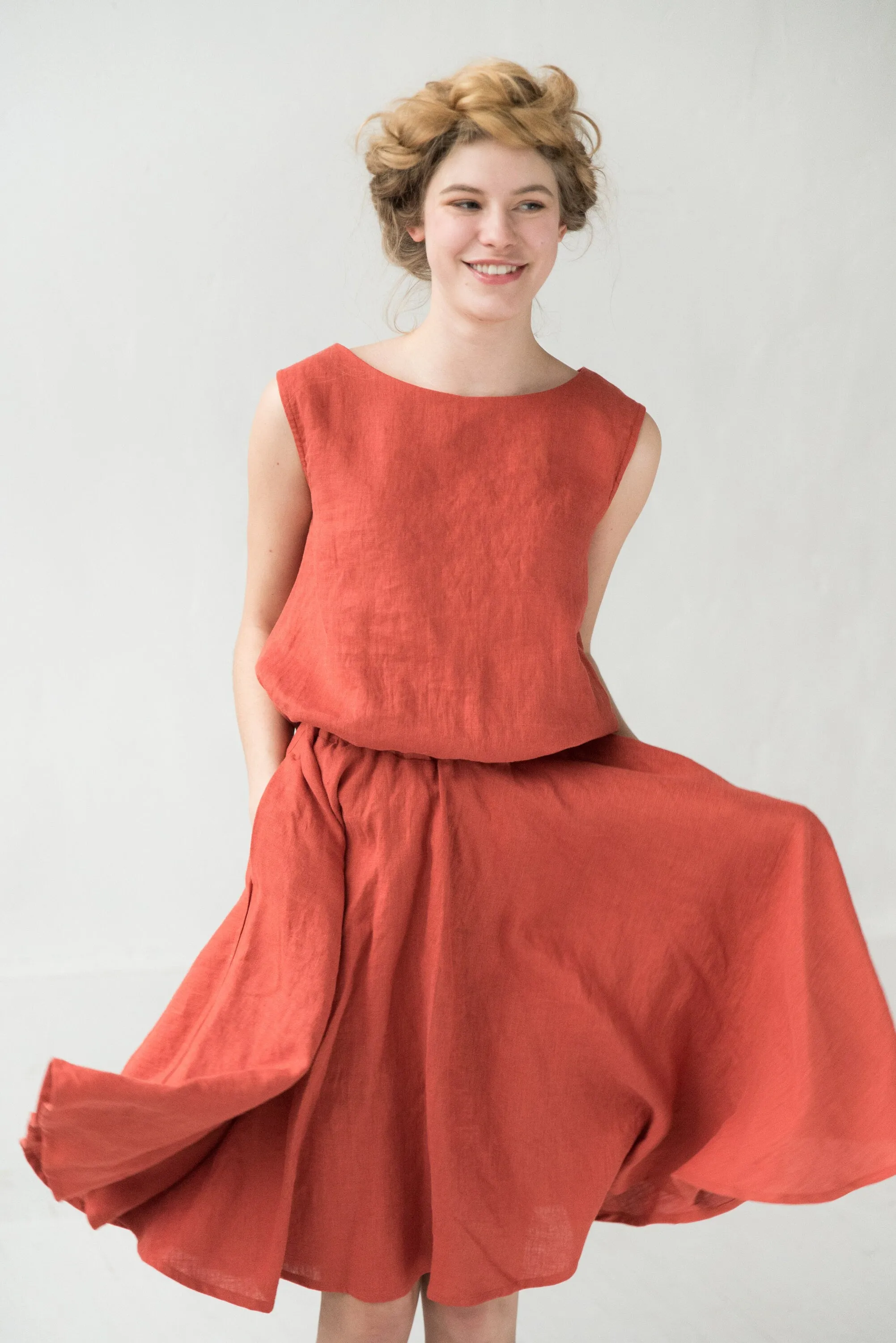 LeMuse Knee length linen skirt VALENCIA, Orange, L
