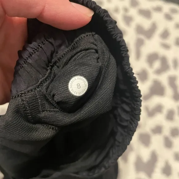 lululemon 2.5 inch Hotty Hot Short