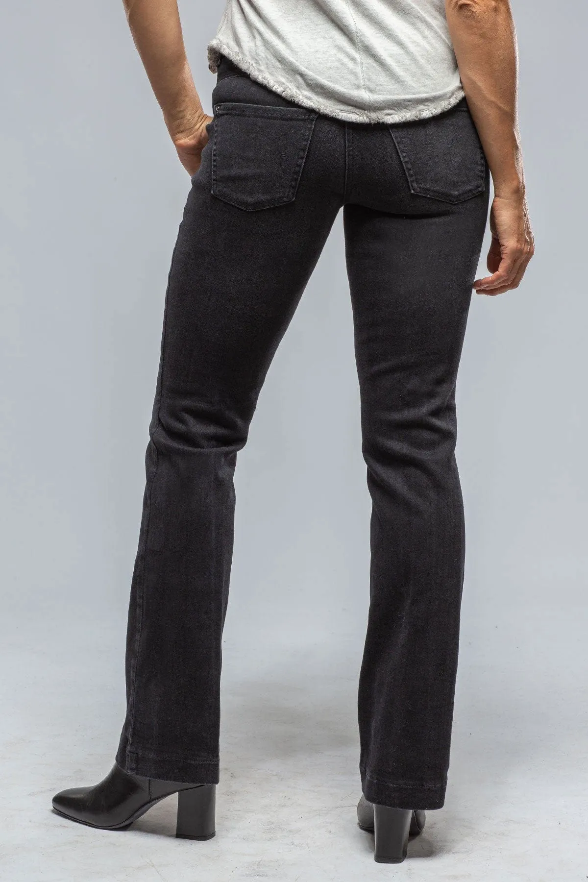 MAC Dream Boot in Modern Black Net Wash