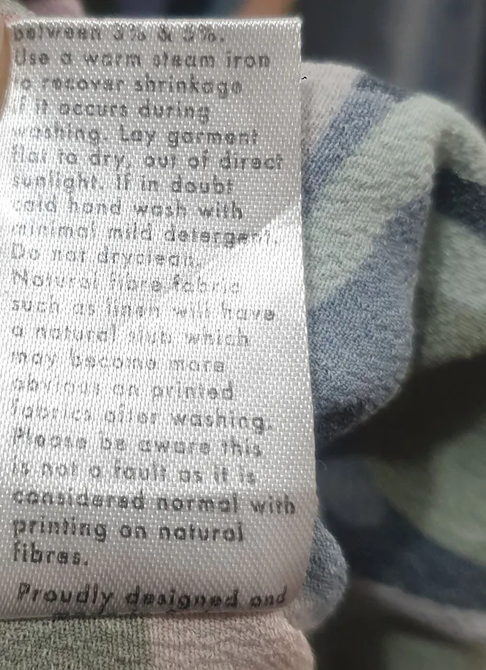 Made 590 unique print skirt size small