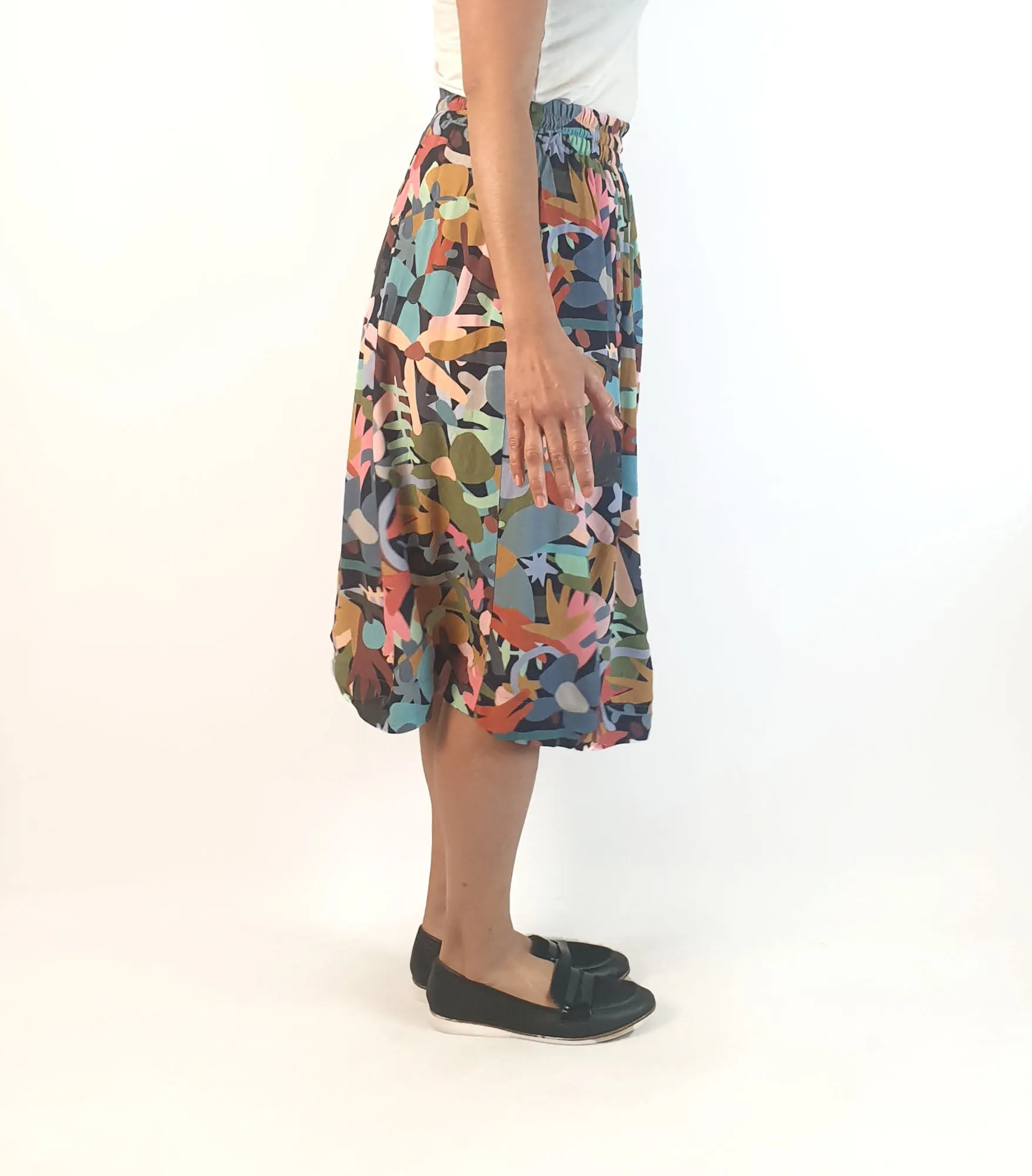 Made 590 unique print skirt size small