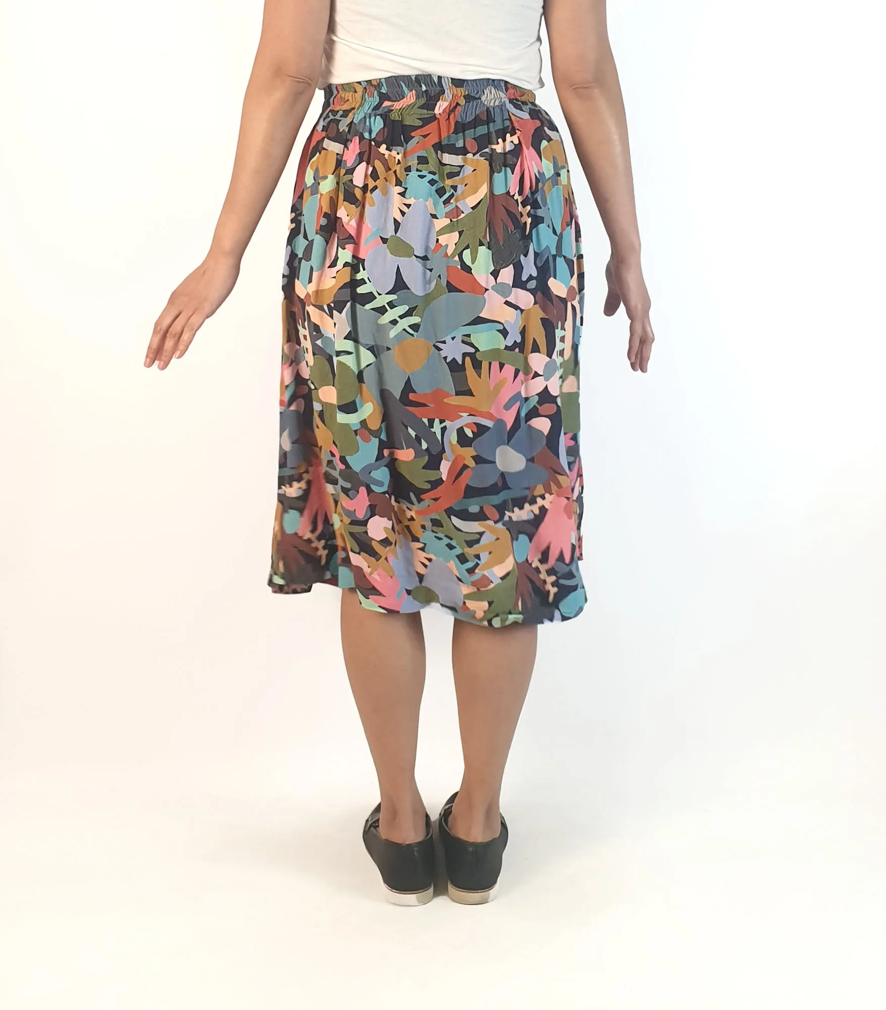 Made 590 unique print skirt size small
