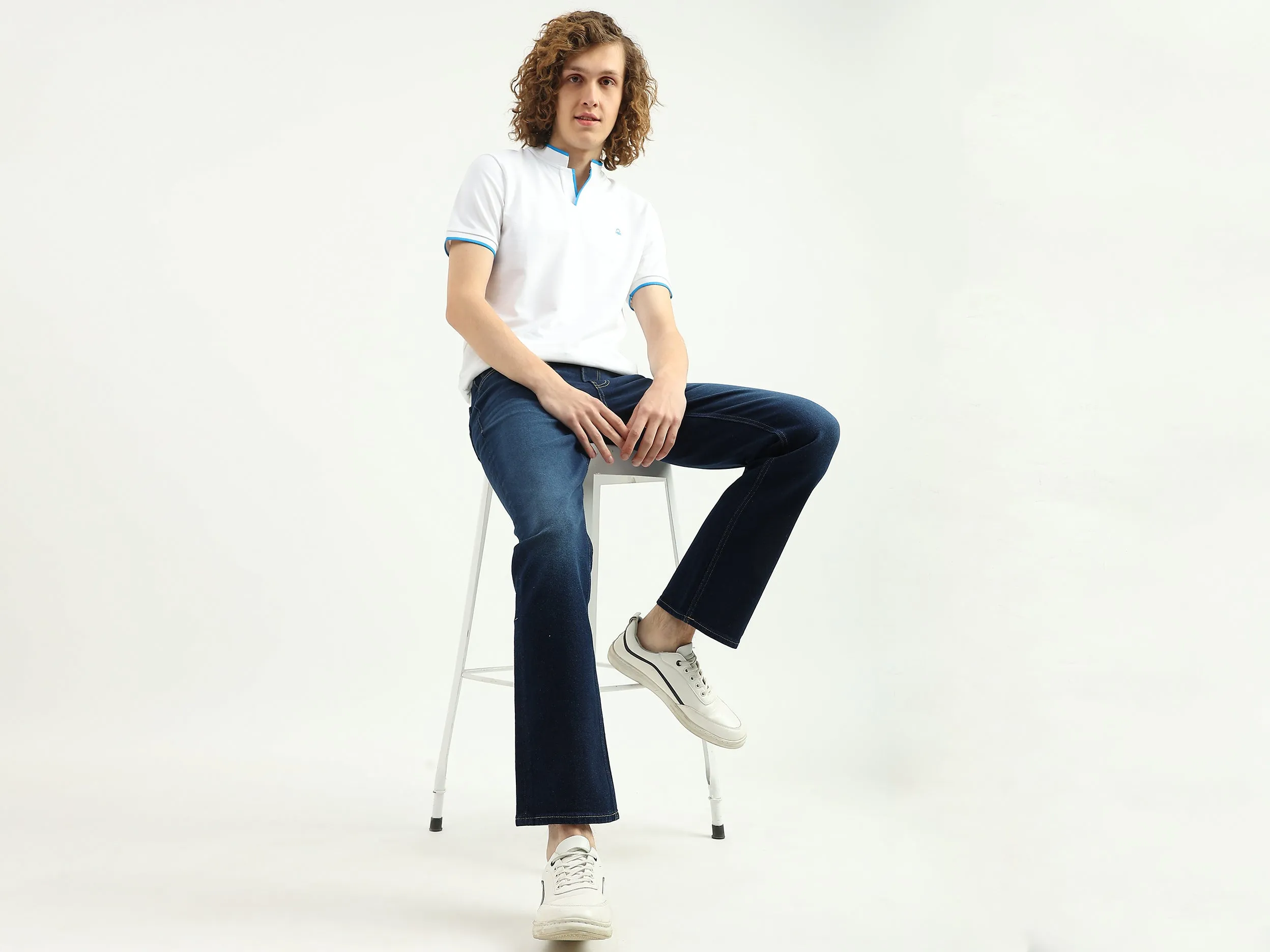 Men Solid Bootleg Jeans