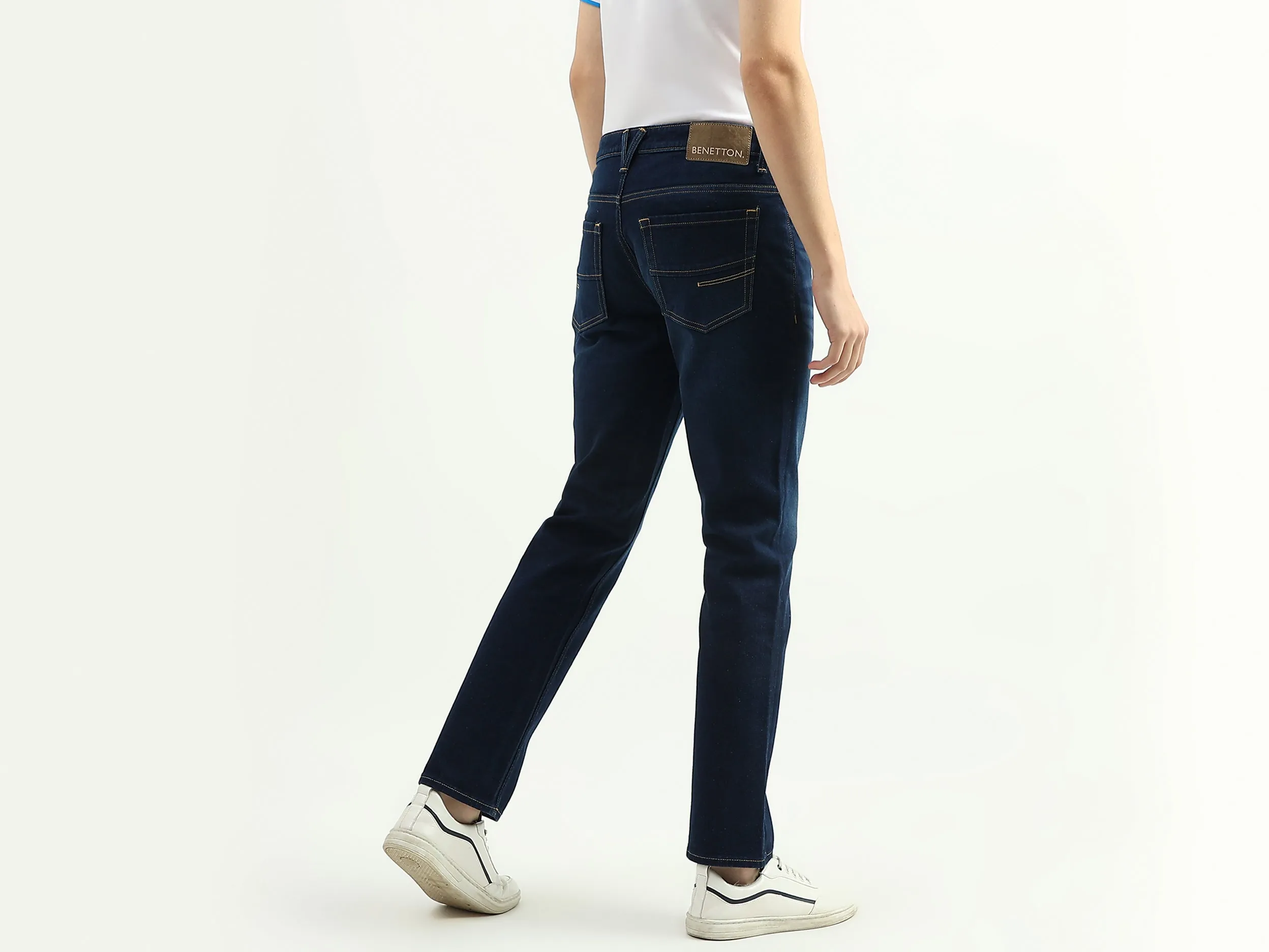 Men Solid Bootleg Jeans