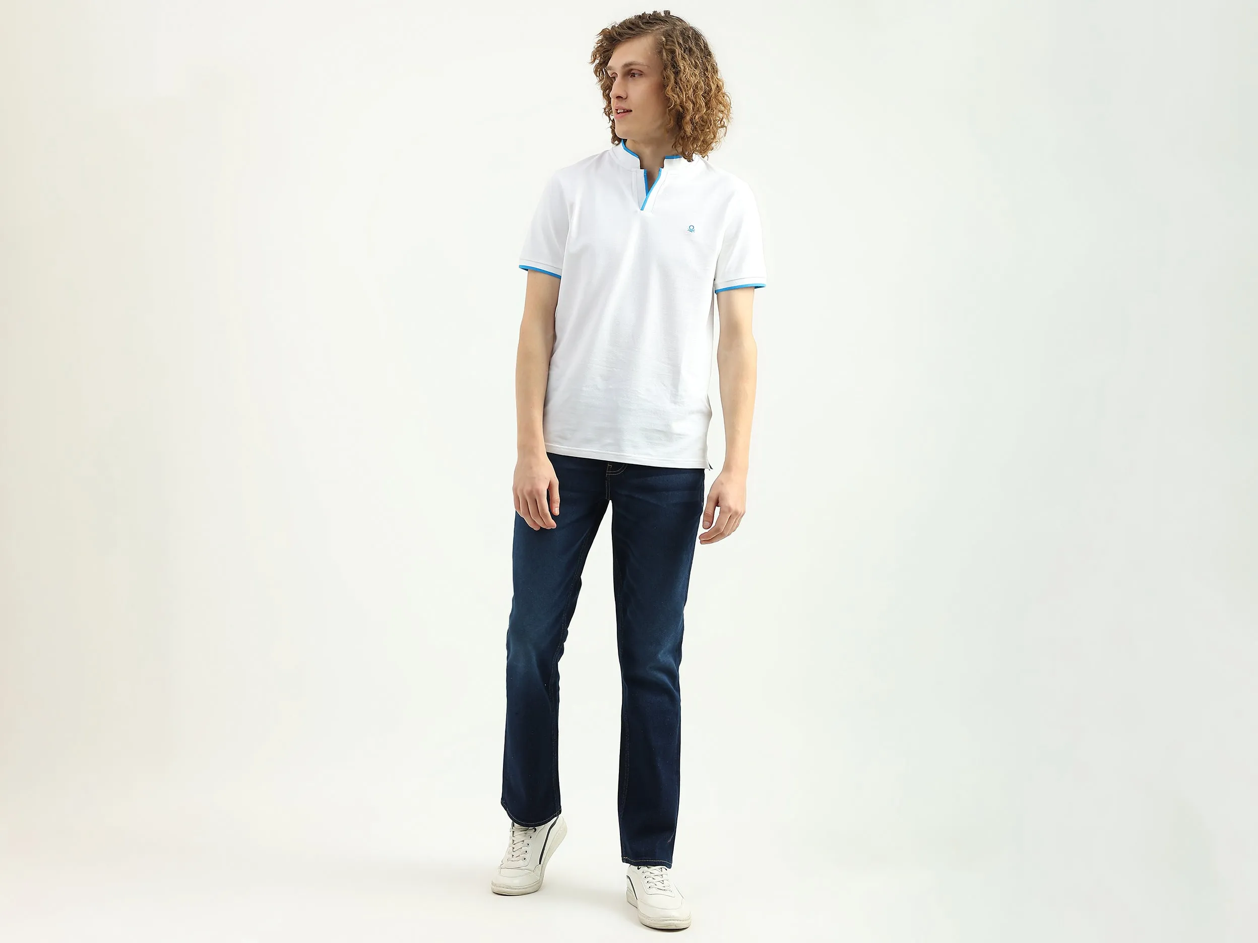 Men Solid Bootleg Jeans