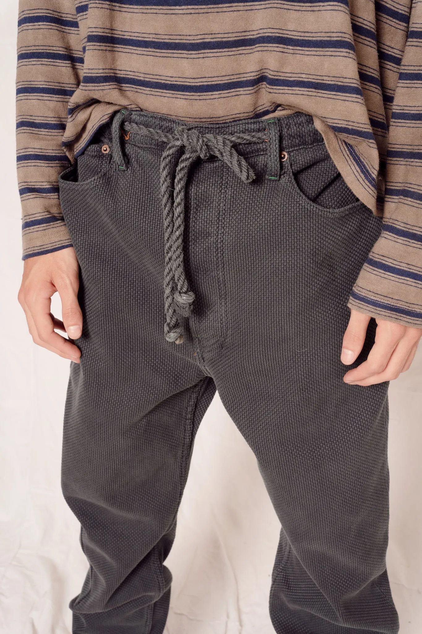 P68 Sashiko Sulfur Black