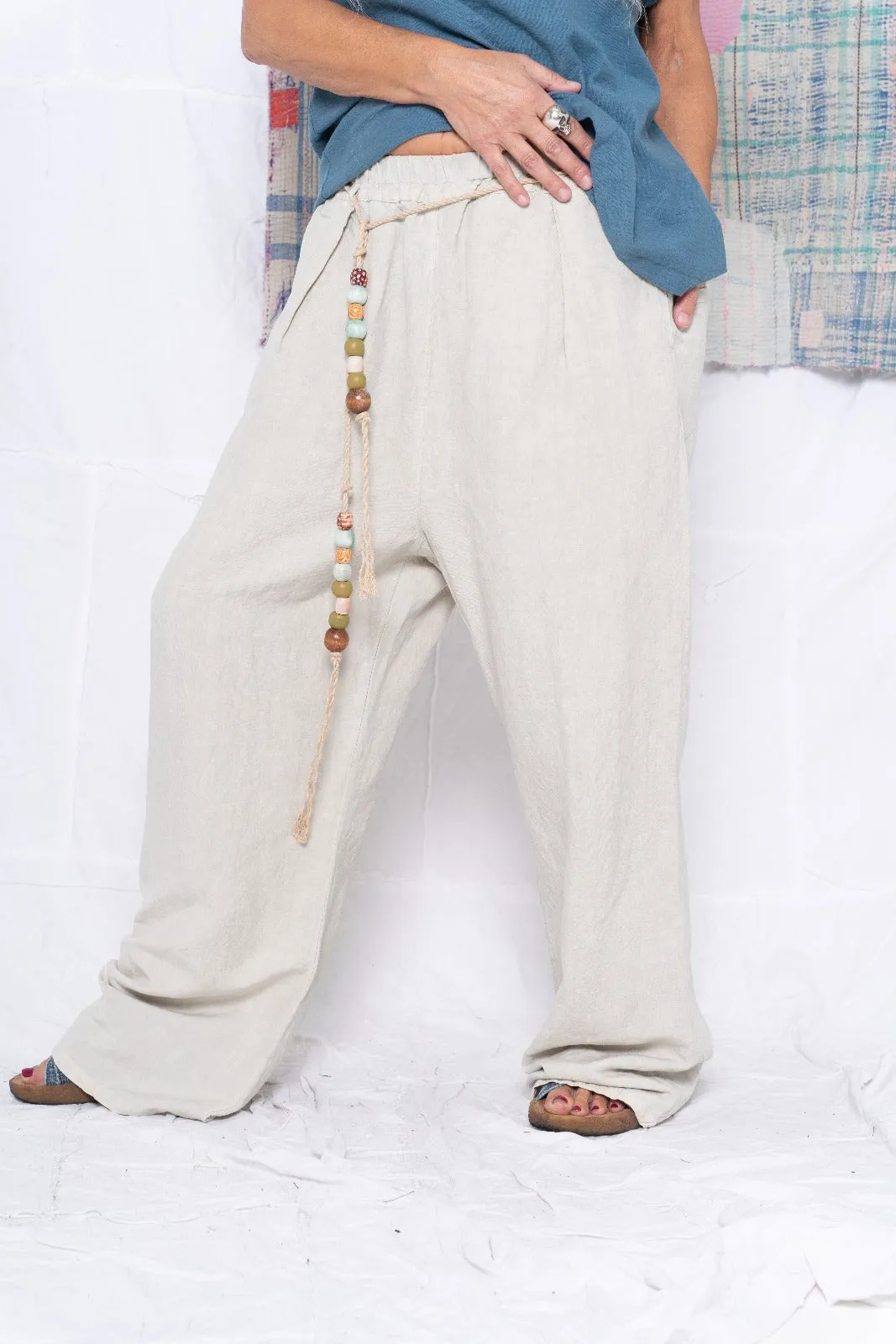 P73 Flare Pleated Wild Silk & Hemp Uneven Dye Sand Grey