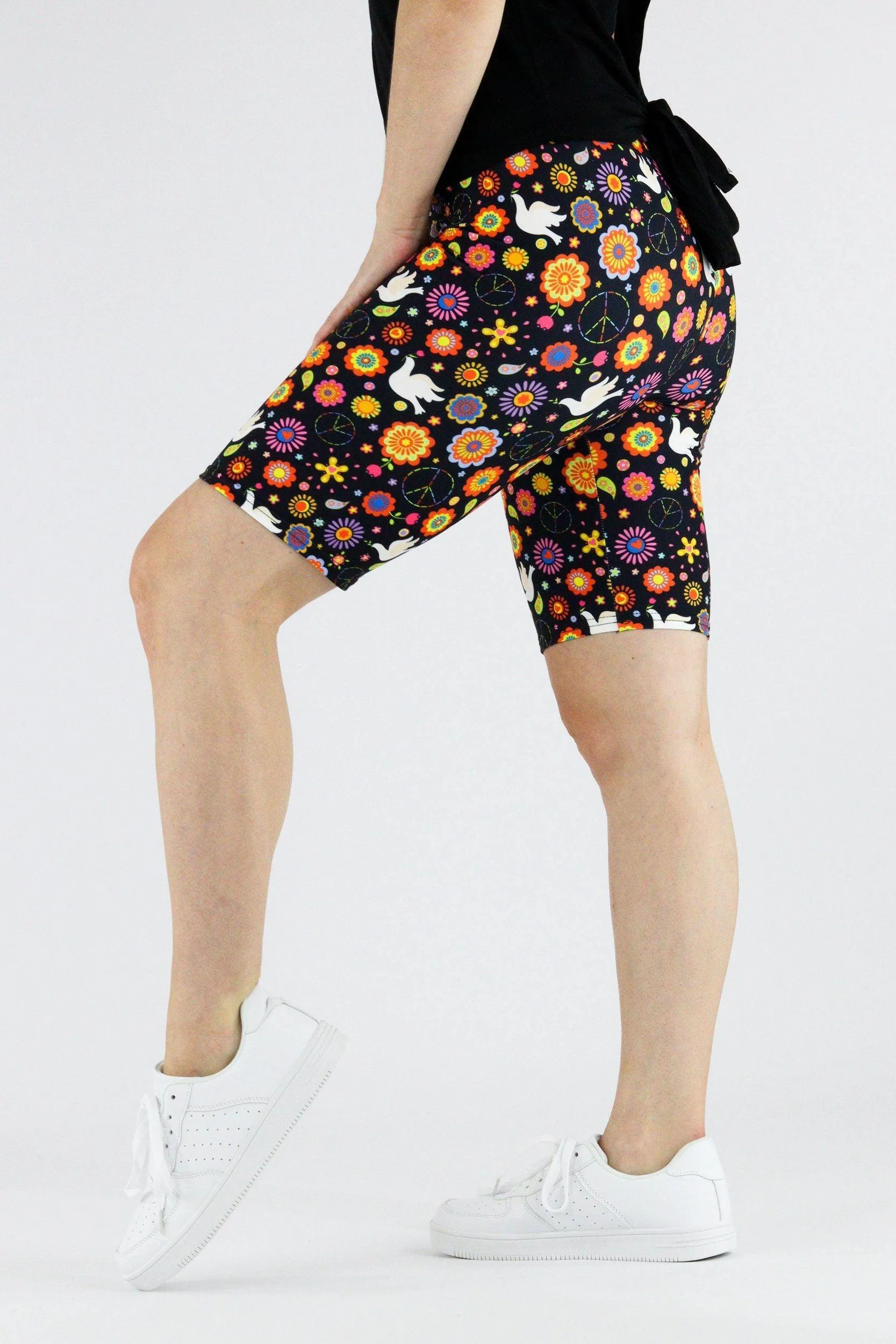 Peace Vibes - Casual Long Shorts
