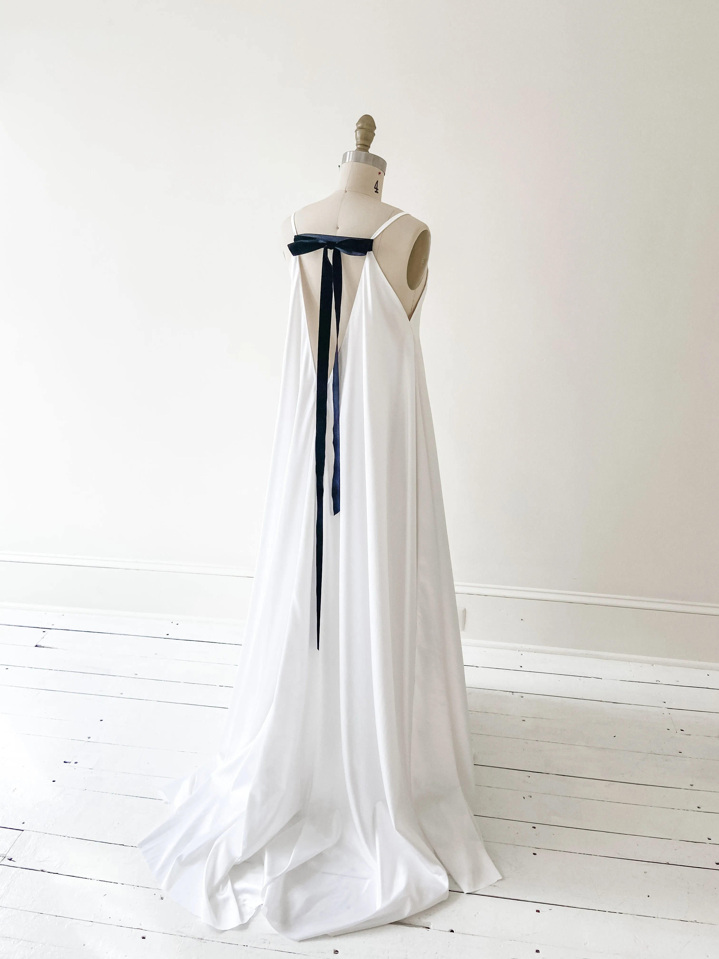 SAMPLE SALE: Lena Dress in Opal