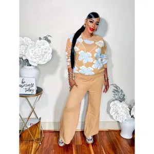 SHE'S OUT SWEATER SET (CAMEL)