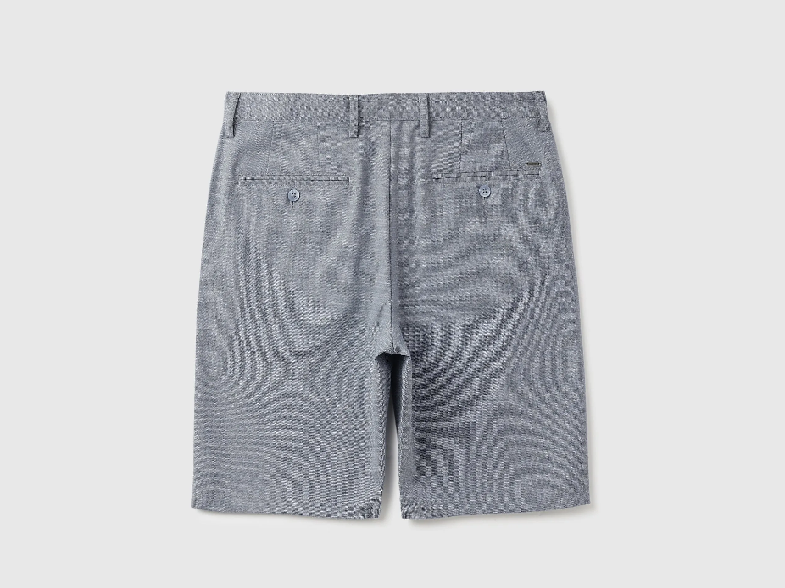 Solid Comfort Fit Chambray Slub Shorts