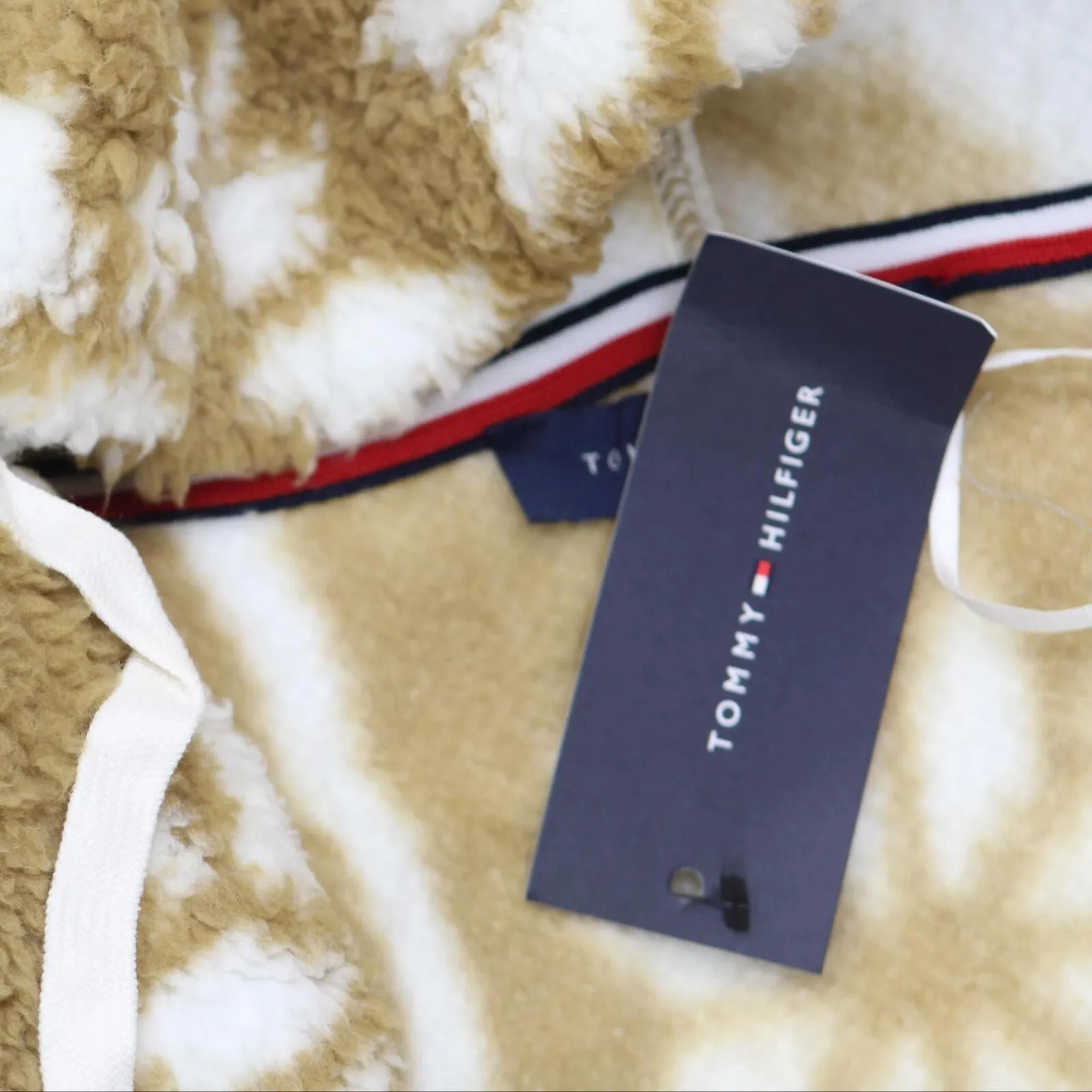 Tommy Hilfiger Women's Hooded Sherpa Jacket 1676aee8202536
