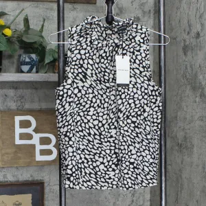 Who What Wear Women's Sleeveless Ruffle Blouse 77574958