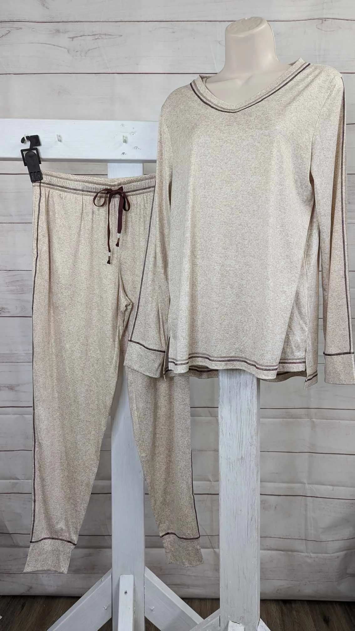 XSMALL OATMEAL HTHR A516684 Cuddl Duds Regular Sound Sleep Pajama Set with Stitch Detail